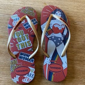 Havaianas Wonder Woman flip flops